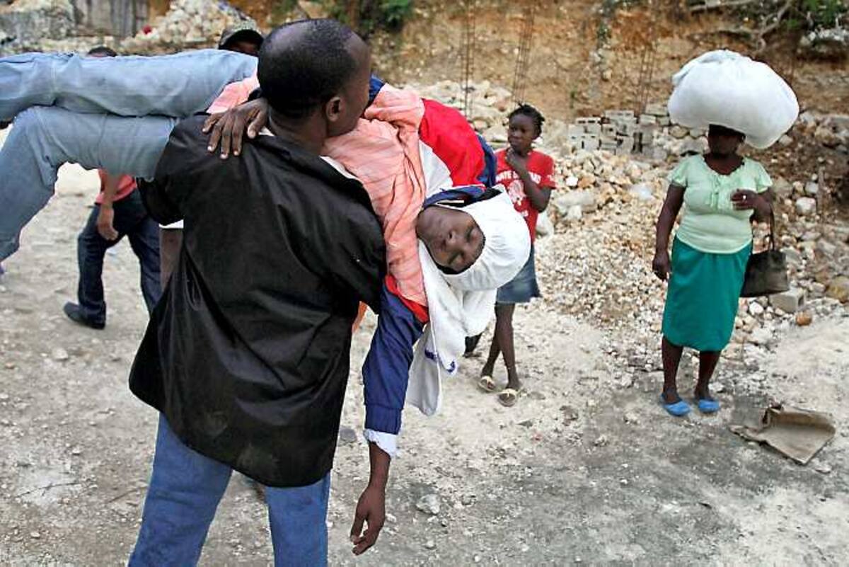 El cólera ha enfermado a casi 500.000 personas y matado a más de 6.500 desde que estalló el brote en Haití en octubre del 2010, según el ministerio de salud. AP Dieu Nalio Chery