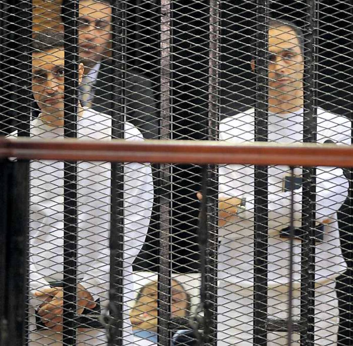 Los hijos de Mubarak tienen una fortuna en bancos suizos. AP