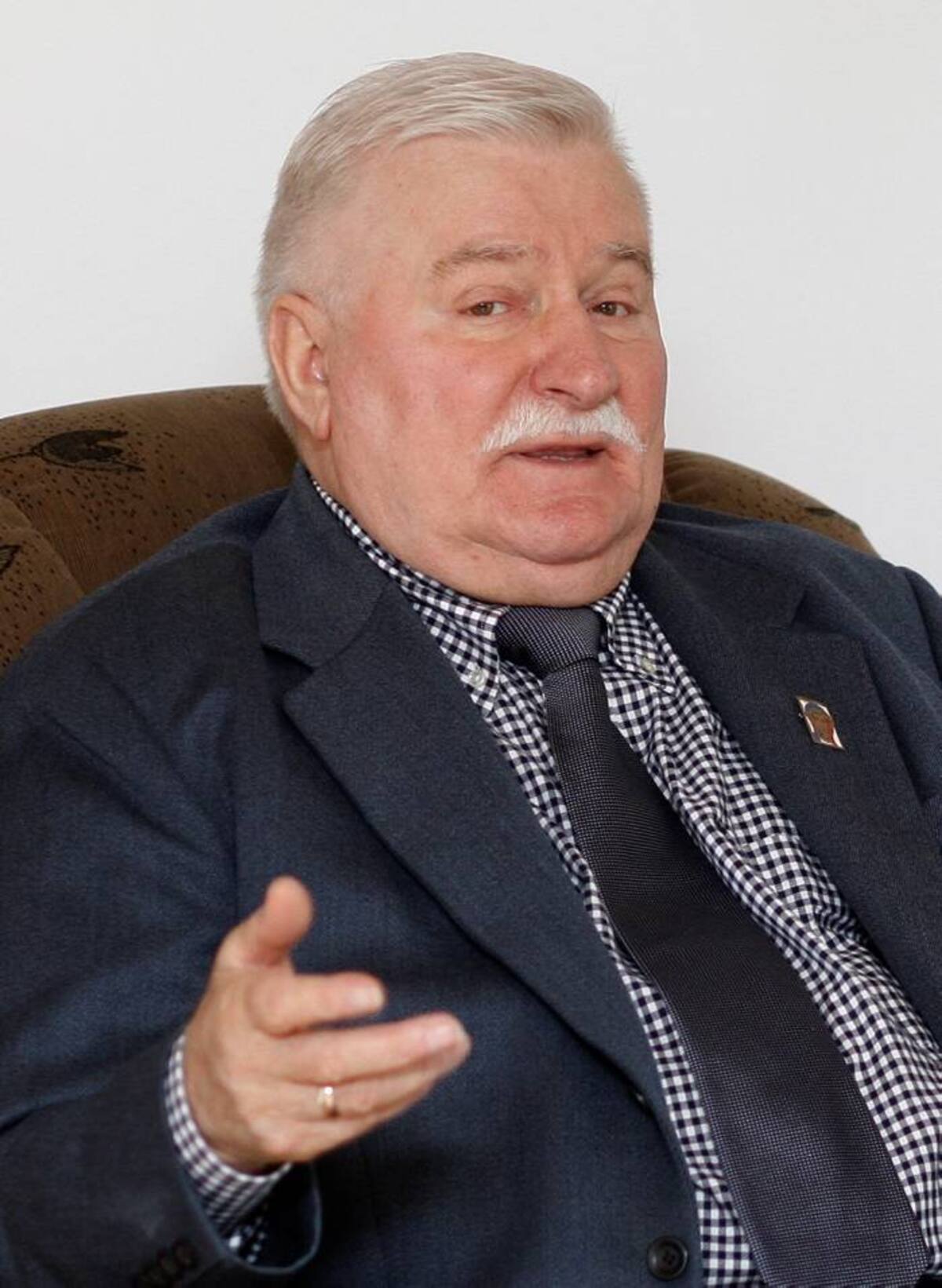 Lech Walesa AP