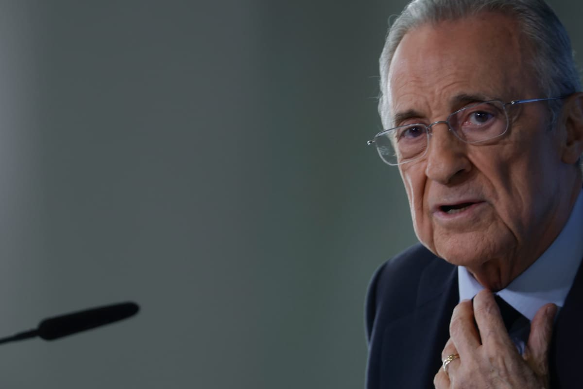 El presidente del Real Madrid, Florentino Pérez, ofrece una rueda de prensa este martes, en Madrid. //Foto, EFE: Juanjo Martín