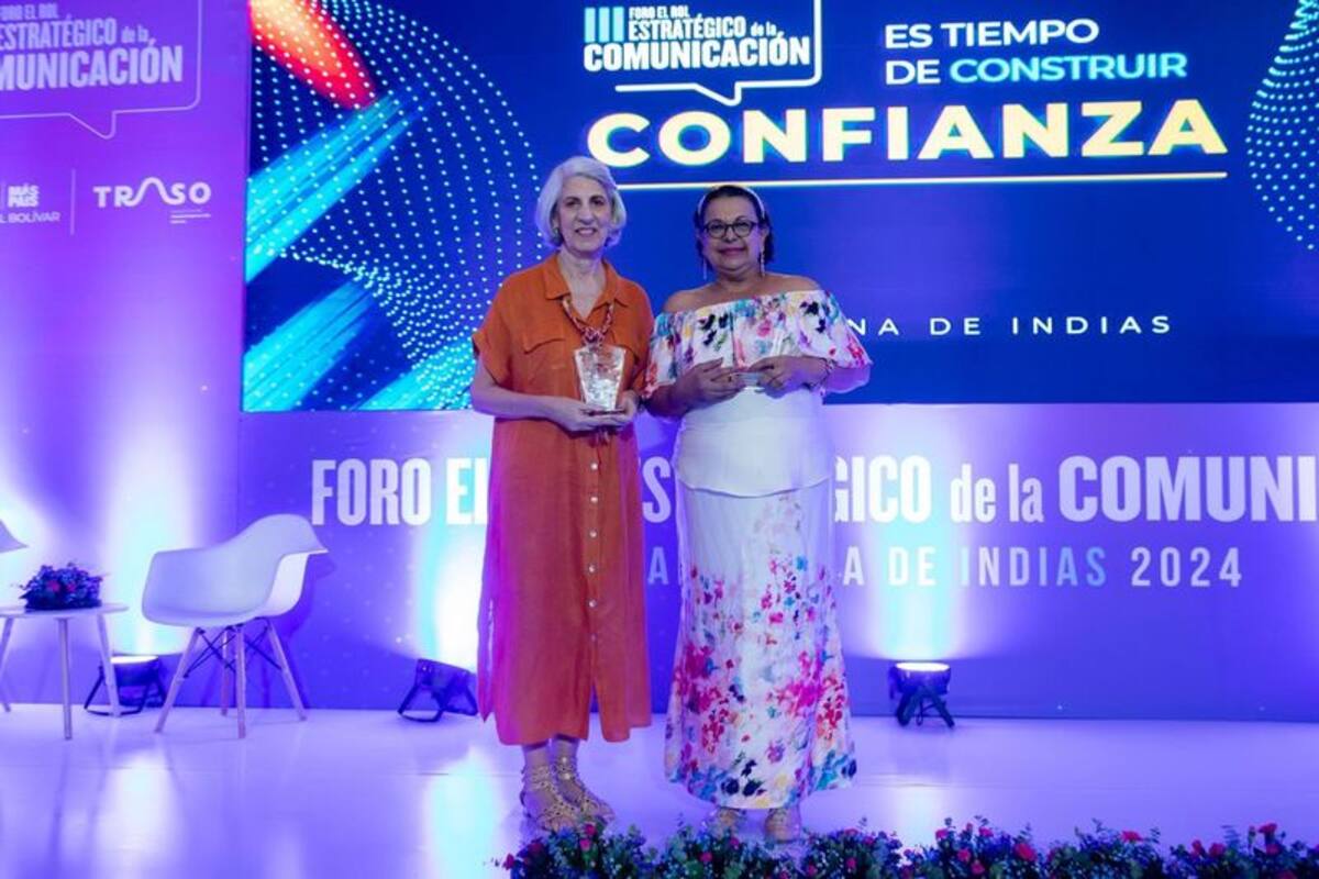 Sonia Gedeón y Rosario Meléndez.