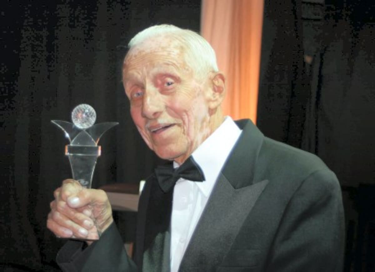 Jaime "El Flaco" Agudelo recibió el reconocimiento del Canal Caracol la semana pasada.