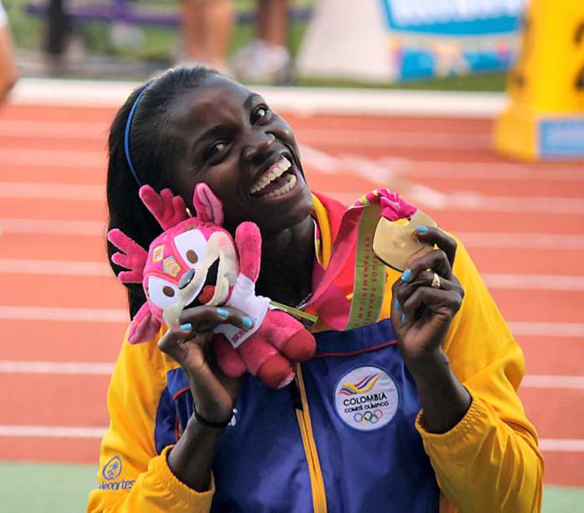 Foto antigua de Caterine Ibargüen, oro en salto triple en los Juegos Panamericanos. // Foto: Colprensa