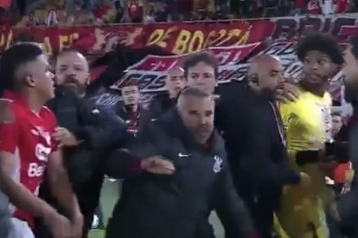 Video: partido de Santa Fe y Corinthians terminó con fuerte pelea