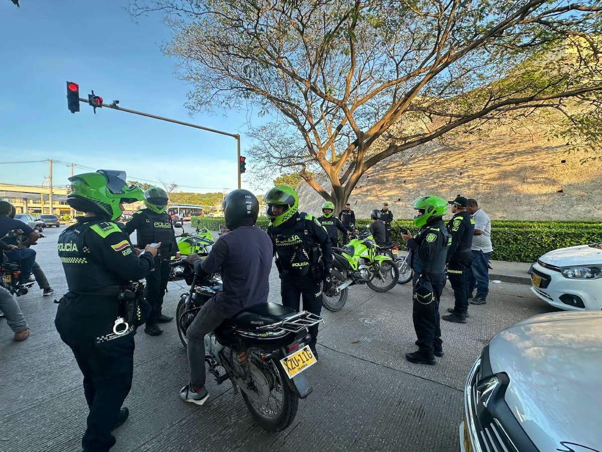 Foto de referencia de la Policía de Cartagena - Amor y Amistad.