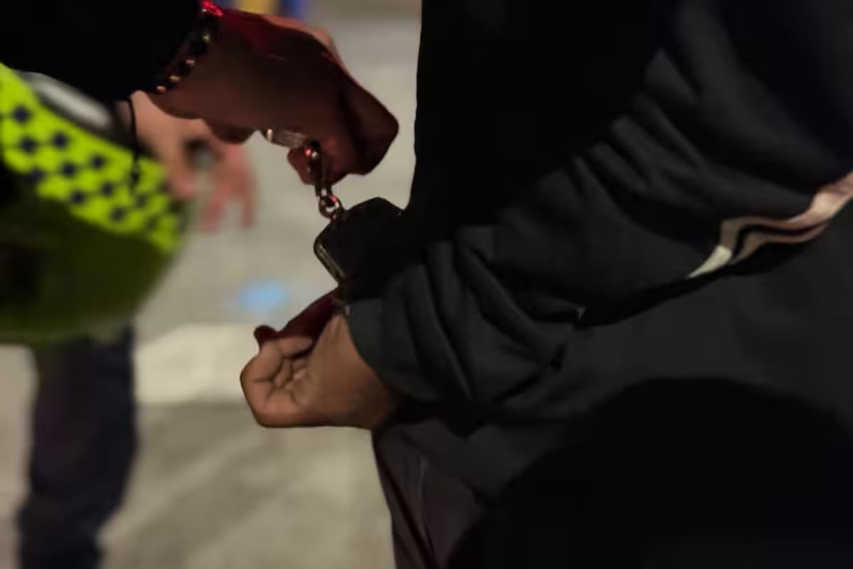 Capturan a uniformado de la Policía recibiendo dinero de una extorsión en Arjona