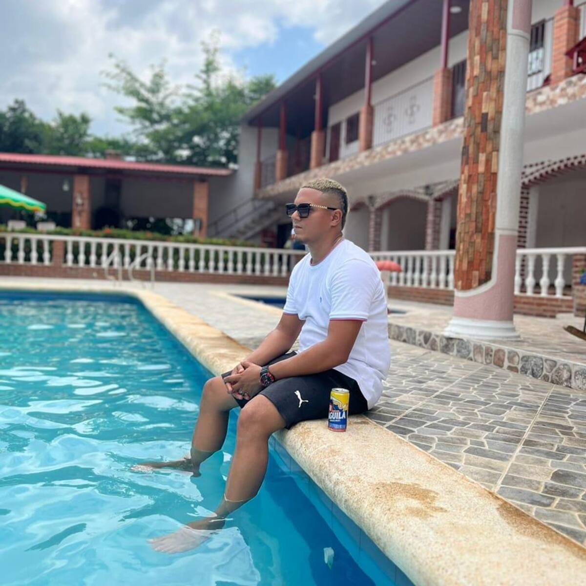 Fotos tomadas de las redes sociales de Gerardo Frías.