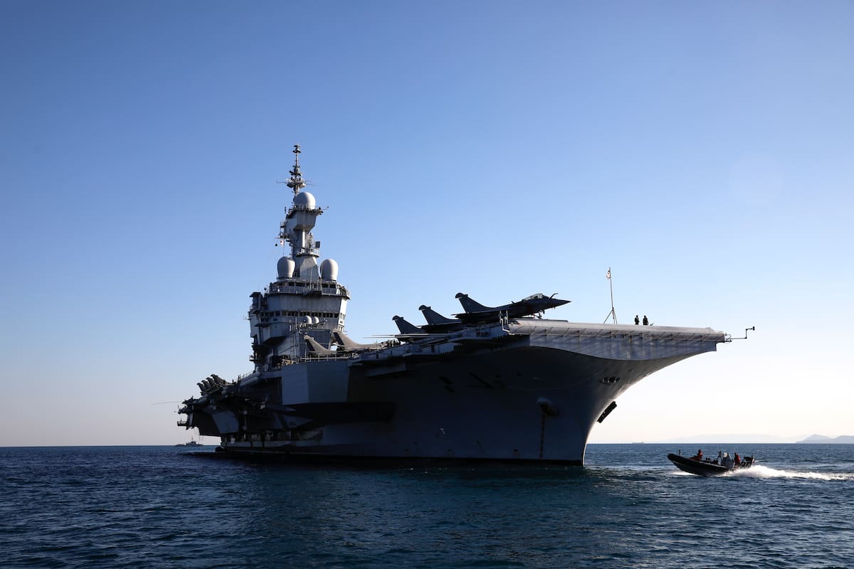Máxima alerta: Francia despliega su poder naval en Ormuz