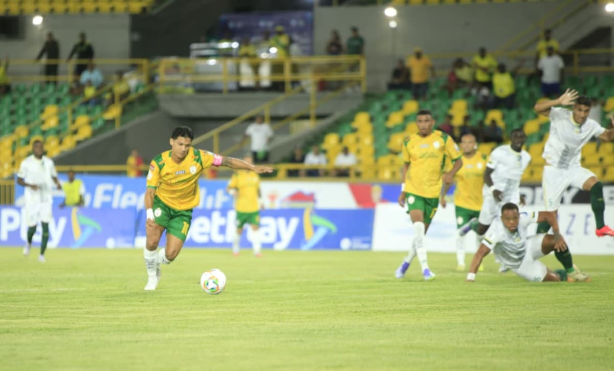 Fredy Montero es la figura de Real Cartagena. //Foto: Óscar Díaz Acosta - El Universal
