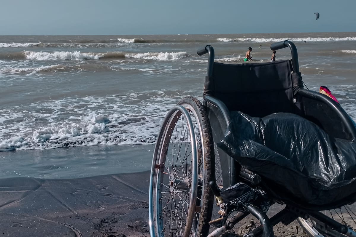 Conociendo el mar: un paseo en comunidad y para personas con discapacidad