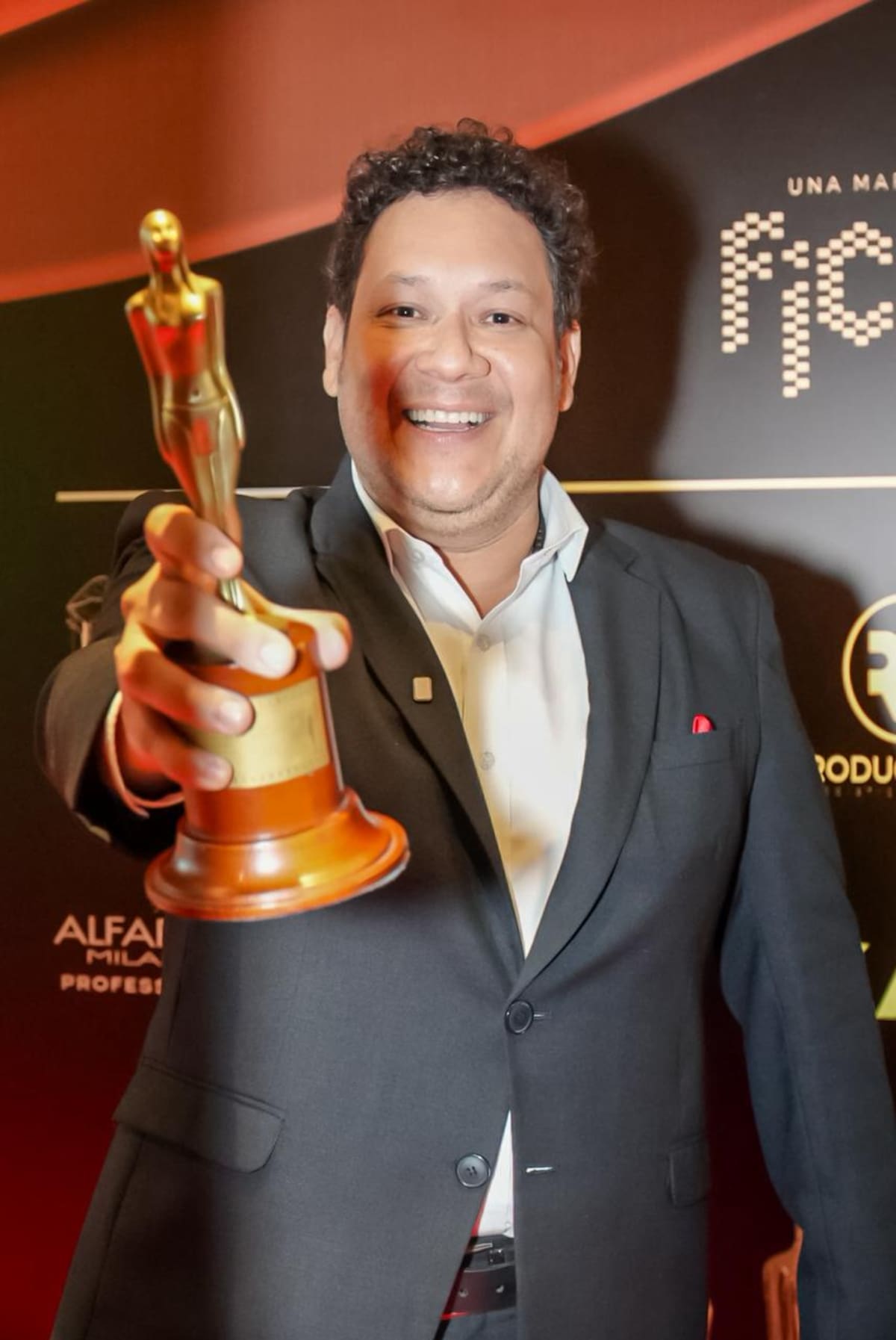 Galardón de los Premios India Catalina. // Foto: cortesía