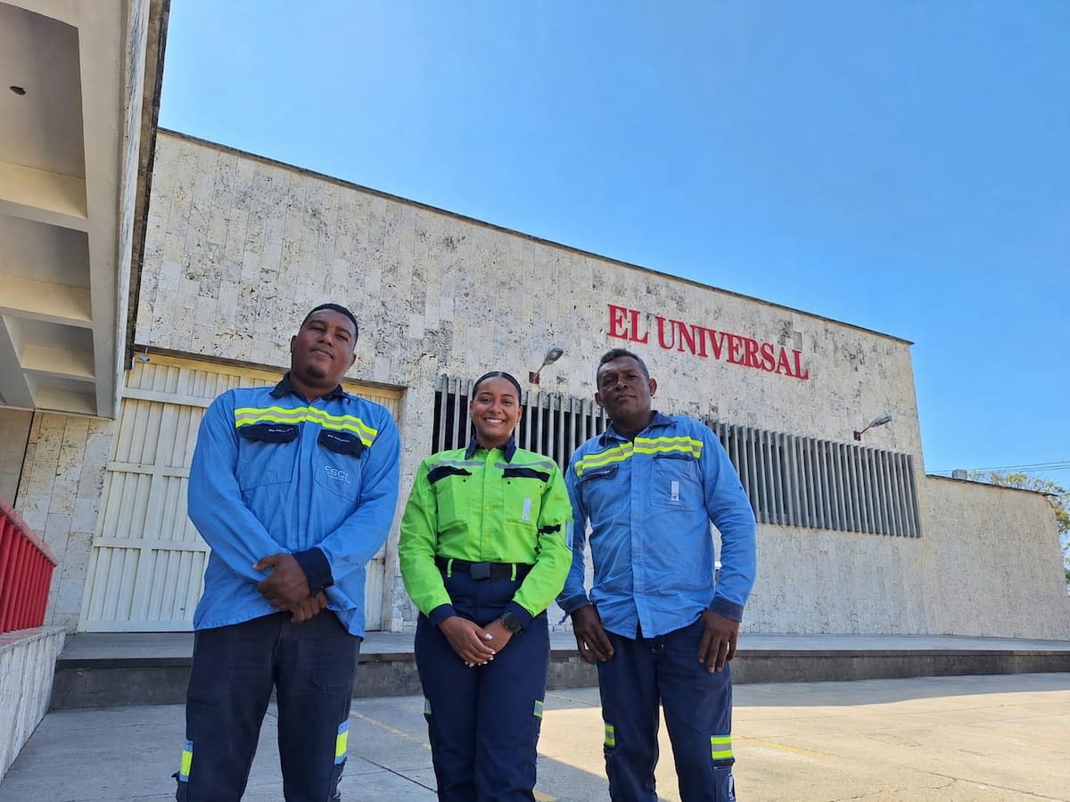 Ellos tres son el rostro de muchos técnicos que trabajan día a día por prestar un mejor servicio de energía en la ciudad y el departamento // CORTESÍA AFINIA.
