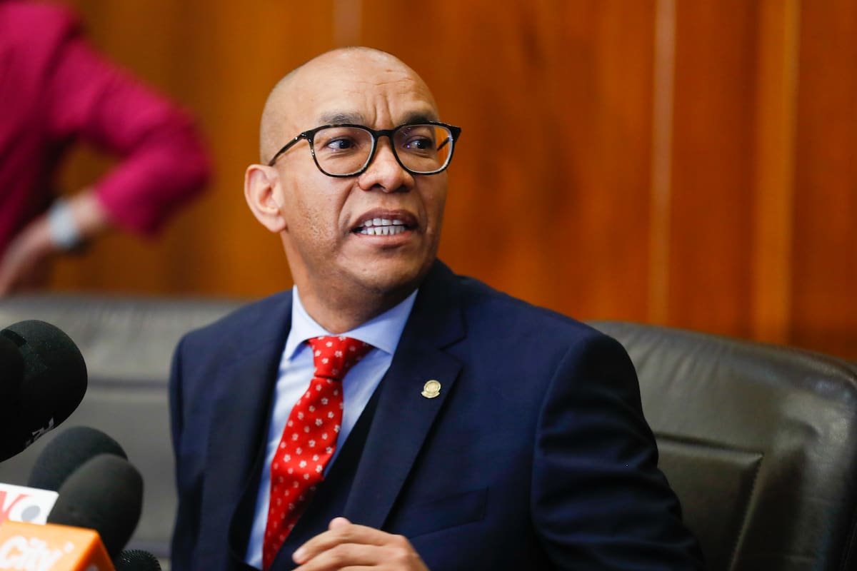 Partido Conservador rechaza declaraciones de Petro contra el magistrado Chaverra