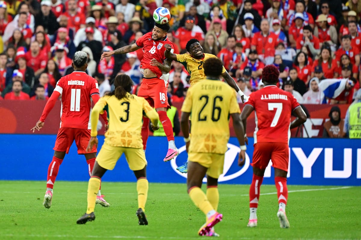 Ghana y Panamá jugaron un parejo partido en Canadá en su debut en el Mundial. //Foto, EFE: EDUARDO LIMA