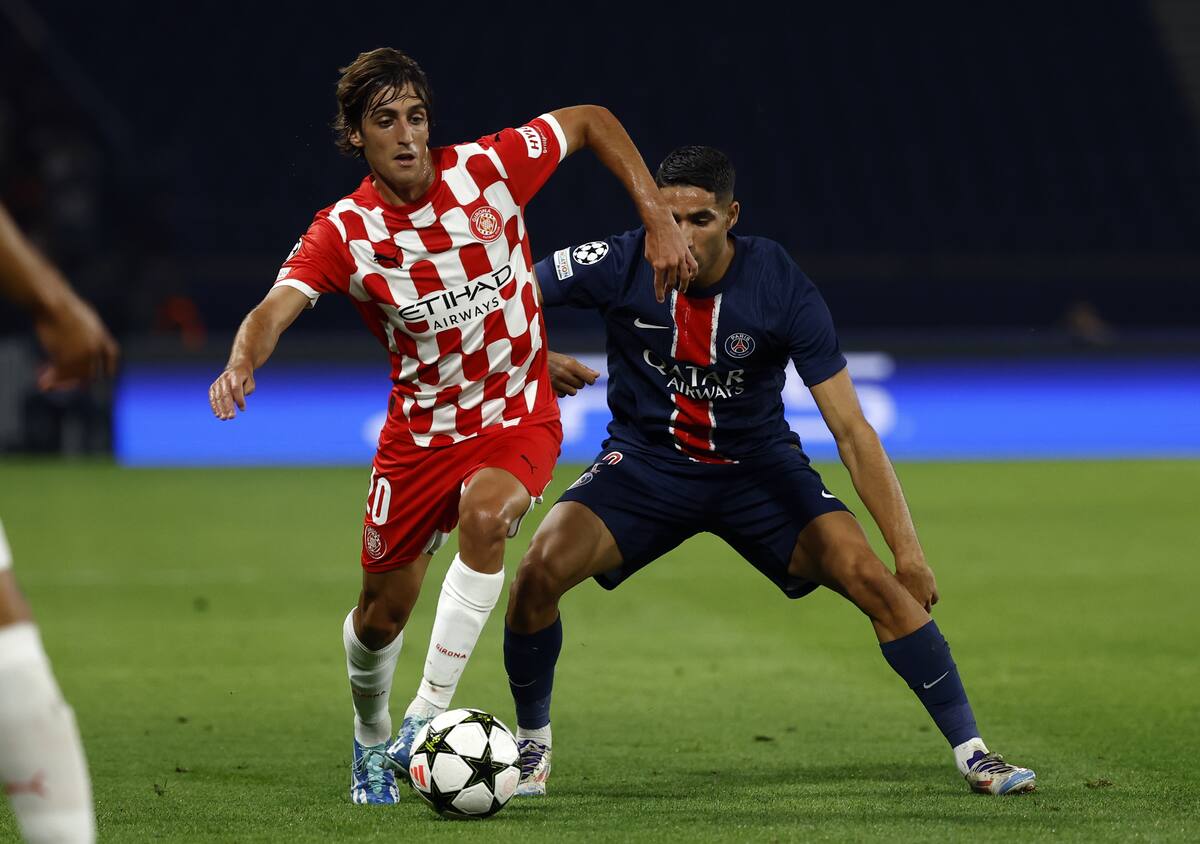 Girona soportó al PSG hasta el final, pero una equivocación le costó el partido. //EFE