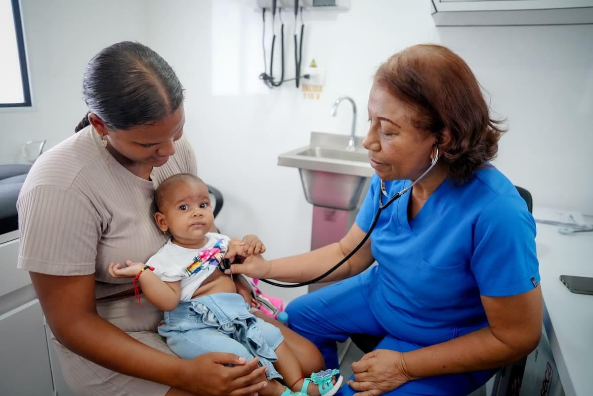 Gobernación de Bolívar lanza “Salud pa’ Bolívar en cada rincón” y entrega tres unidades móviles en Santa Catalina. // Foto: cortesía - Gobernación