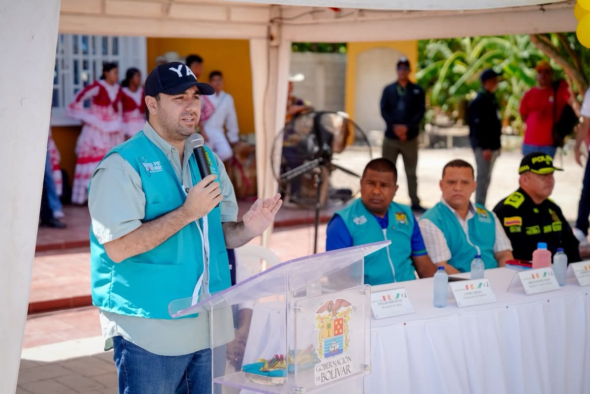 Gobernación de Bolívar lanza “Salud pa’ Bolívar en cada rincón” y entrega tres unidades móviles en Santa Catalina. // Foto: cortesía - Gobernación