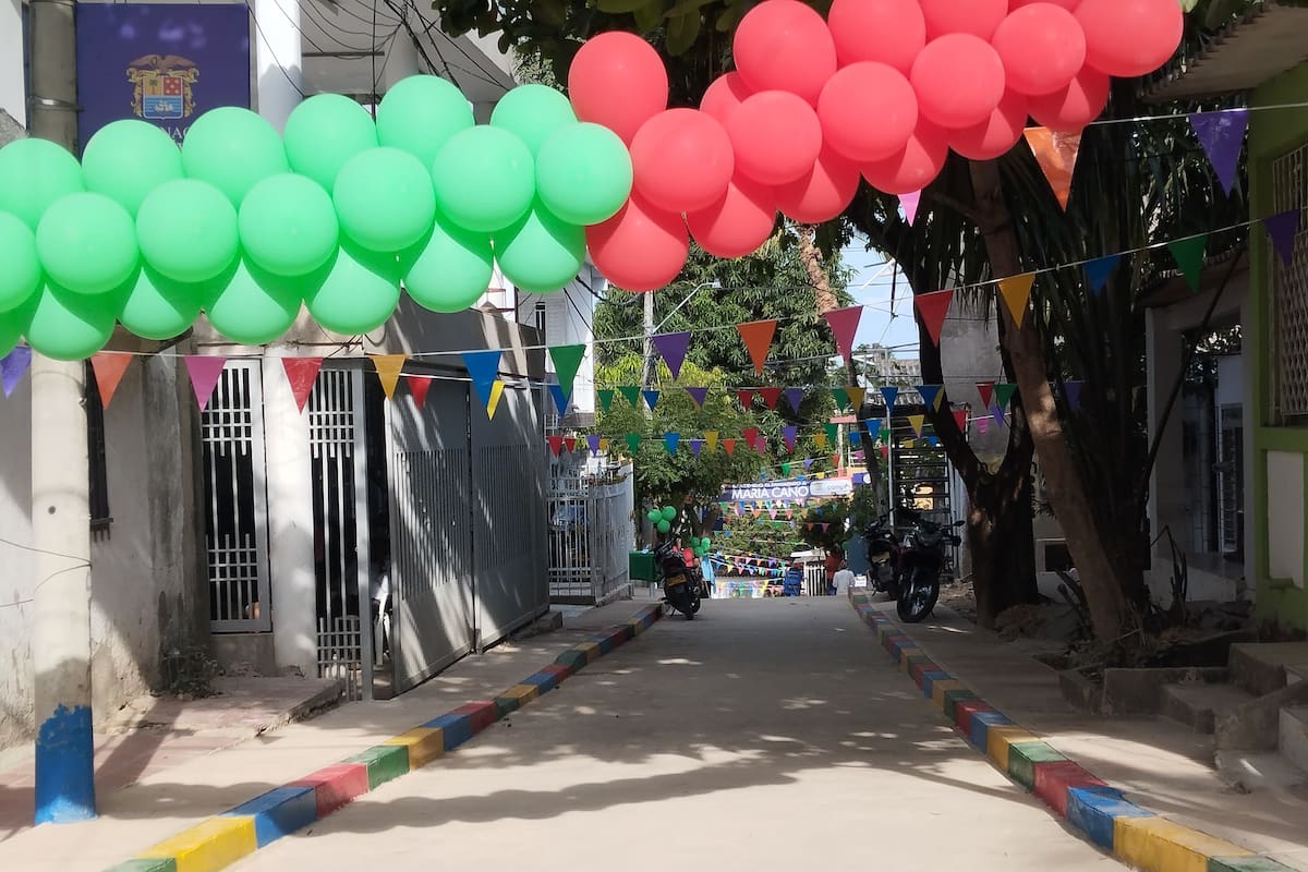 Gobernación de Bolívar entrega tres nuevas calles en Cartagena