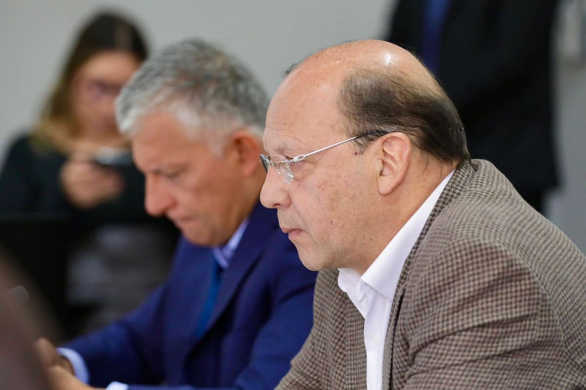 Banco de la República podrá sesionar sin MinHacienda