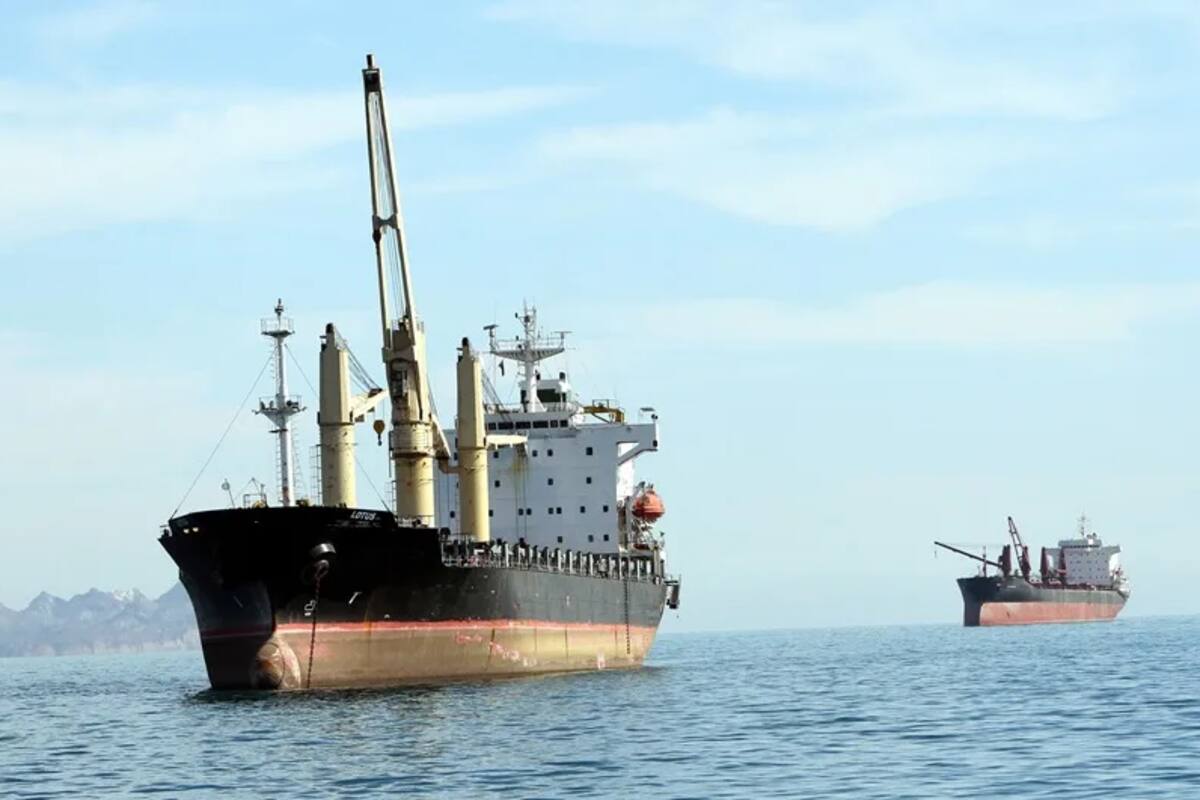 Irán amenaza con minar el Golfo Pérsico si Estados Unidos ataca sus islas