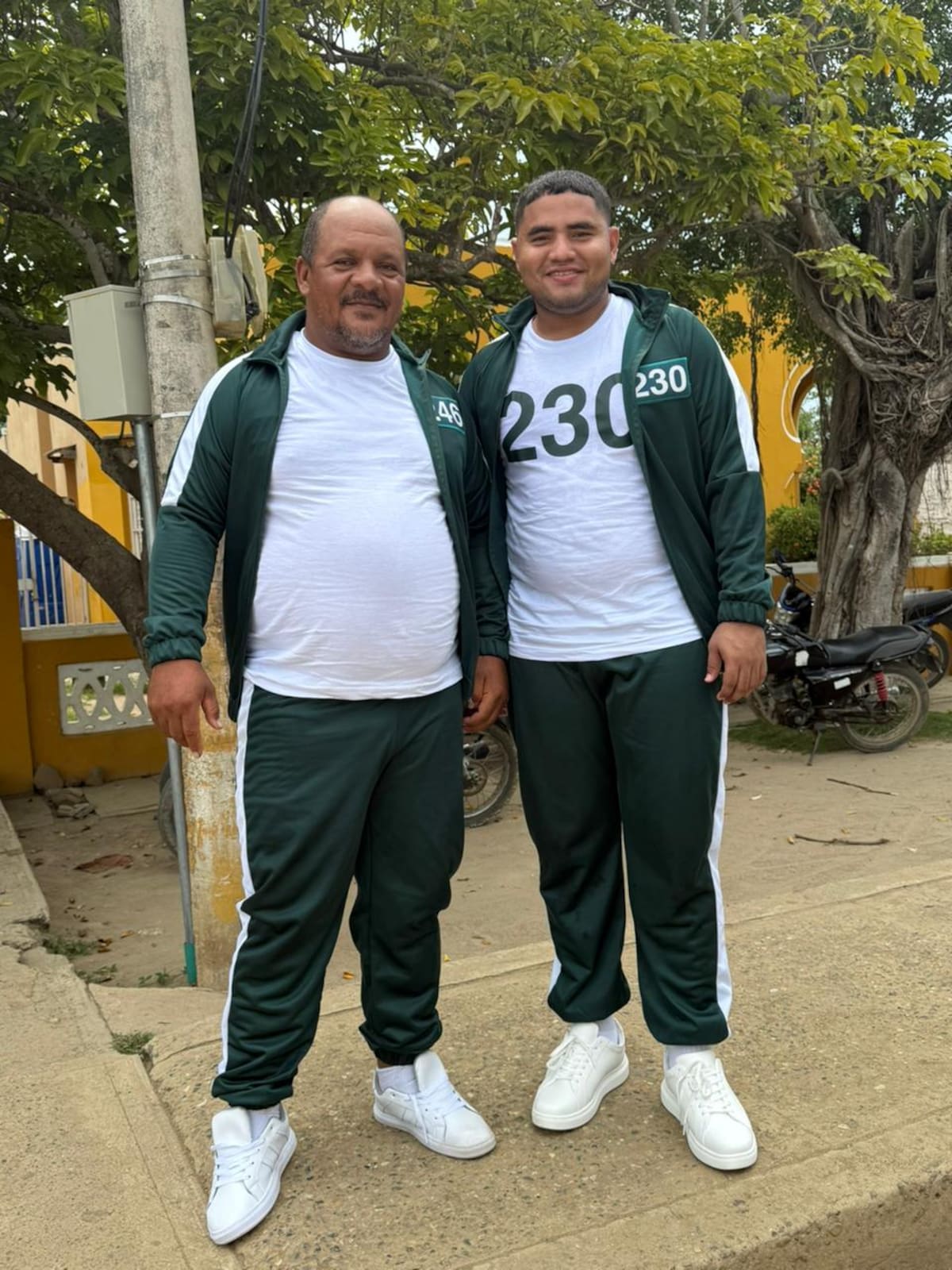 Grabación de una promoción de la tercera temporada de la famosa serie surcoreana 'El Juego del Calamar' en un municipio de Bolívar. // Foto: Cortesía.