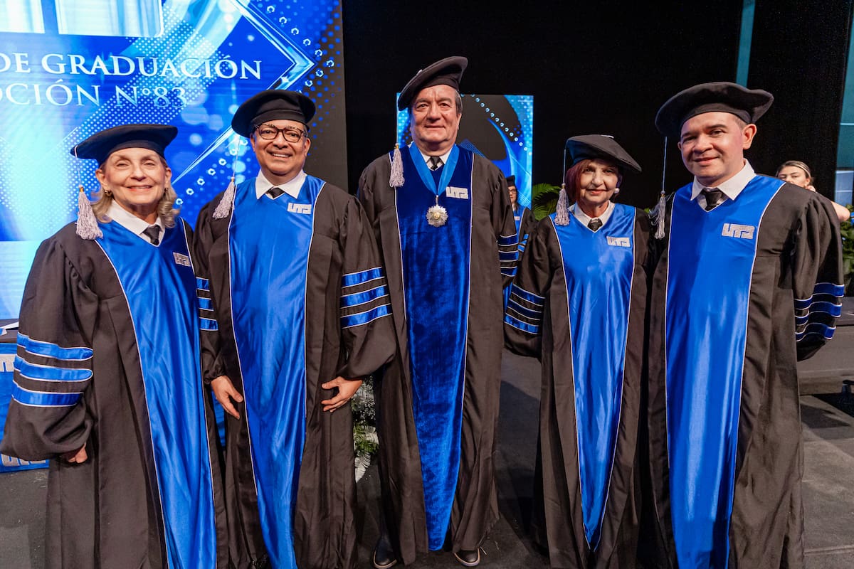 María del Rosario Gutiérrez, Alfonso Núñez, Alberto Roa Varelo, Ana María Horrillo.