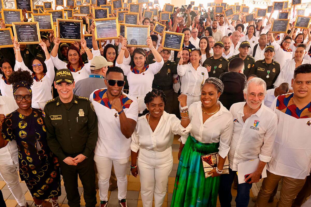 En Barranquilla se graduaron 707 policías en Enfoque Étnico Diferencial