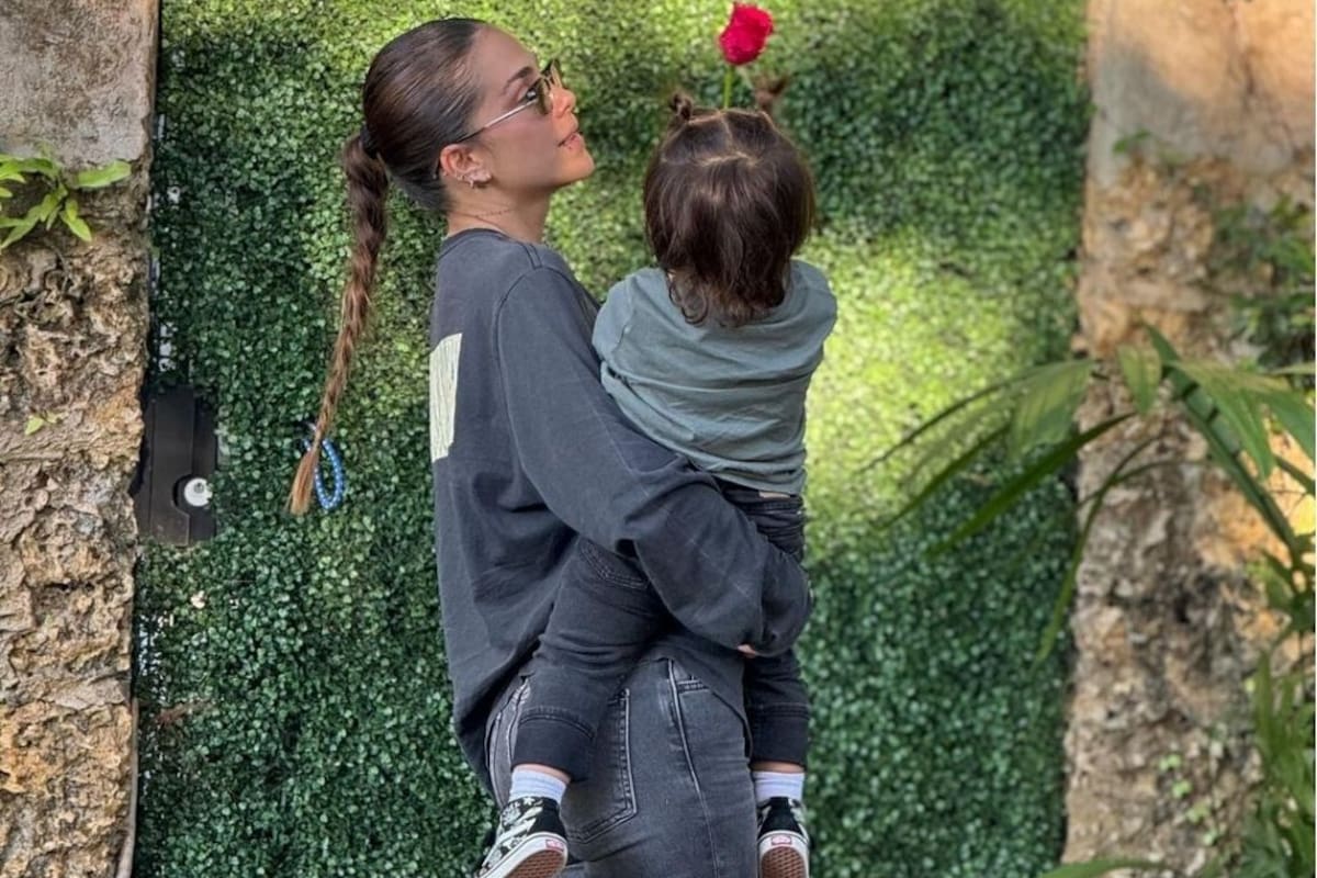 Video: ¿Real Madrid o Barcelona? Kai, el hijo de Greeicy y Mike, eligió