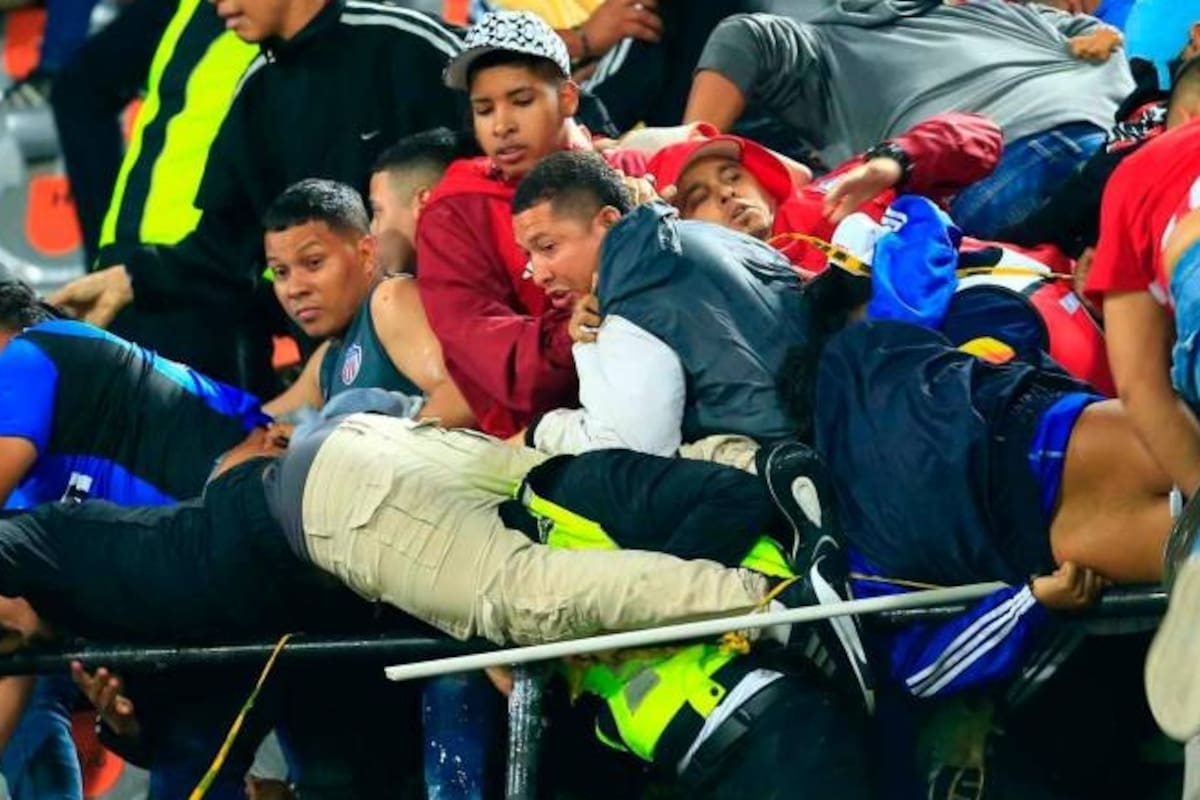 ¿Sancionarán a Nacional y Junior tras los actos de violencia de sus hinchas?