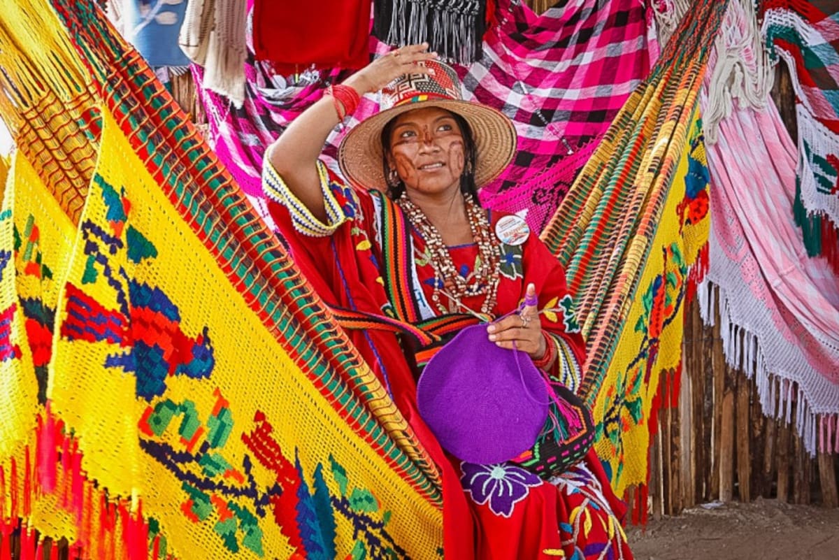 Mujer perteneciente a comunidad indígena Wayuu //Foto: aventure Colombia Local Travel.
