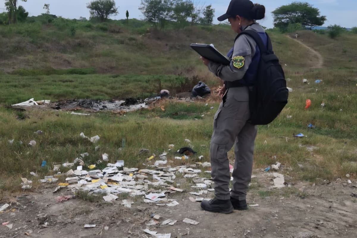 Guardia Ambiental denuncia disposición indebida de medicamentos en El Pozón