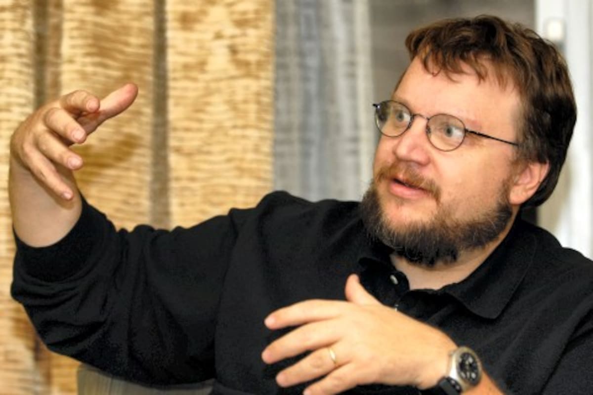 Guillermo del Toro revela la muerte de su hermano durante emotivo discurso