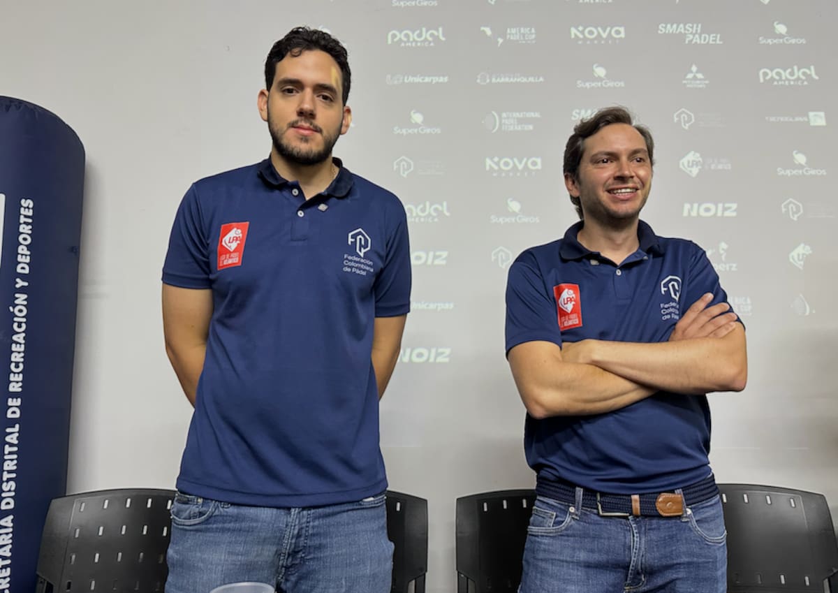 Guillermo Mendoza, presidente de la Liga de Pádel del Atlántico y Daniel Bernal, presidente de la Federación Colombiana de Pádel.//El Universal.
