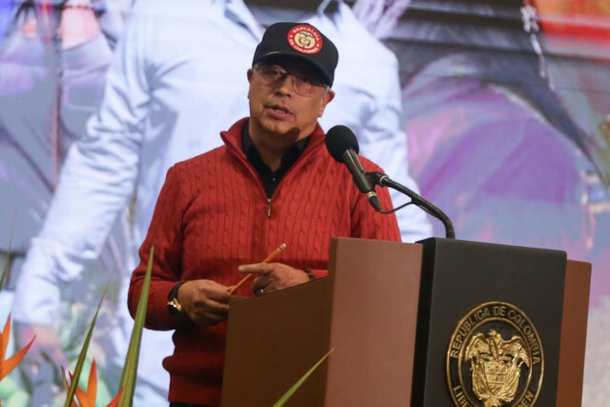 Gustavo Petro responde ante acusación de Olmedo López