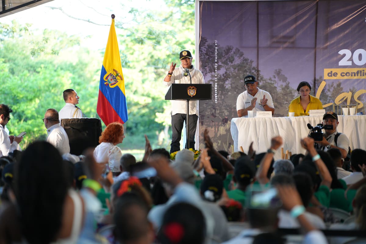 “Estamos haciendo justicia devolviendo tierras”: Petro en el sur de Bolívar