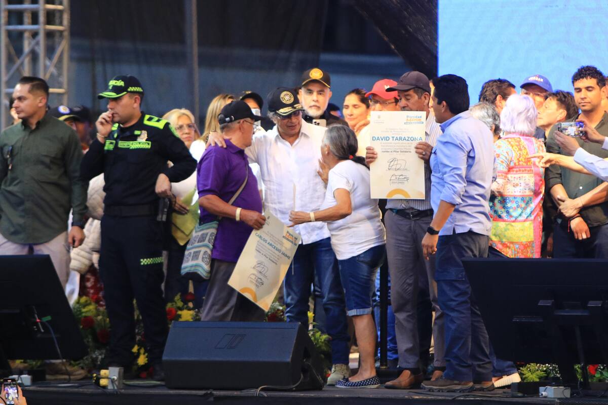 Petro da nuevo anuncio de Colombia Mayor: sube pago para 2025