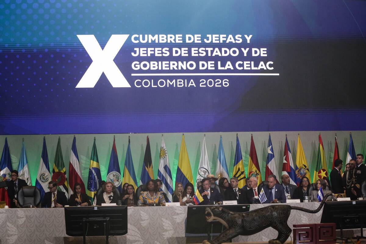 Petro entregó presidencia de la CELAC a Uruguay en medio de violencia. // Foto: Colprensa - Catalina Olaya.