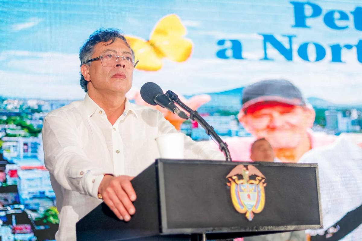 Abren investigación contra Petro por presunta participación indebida en política