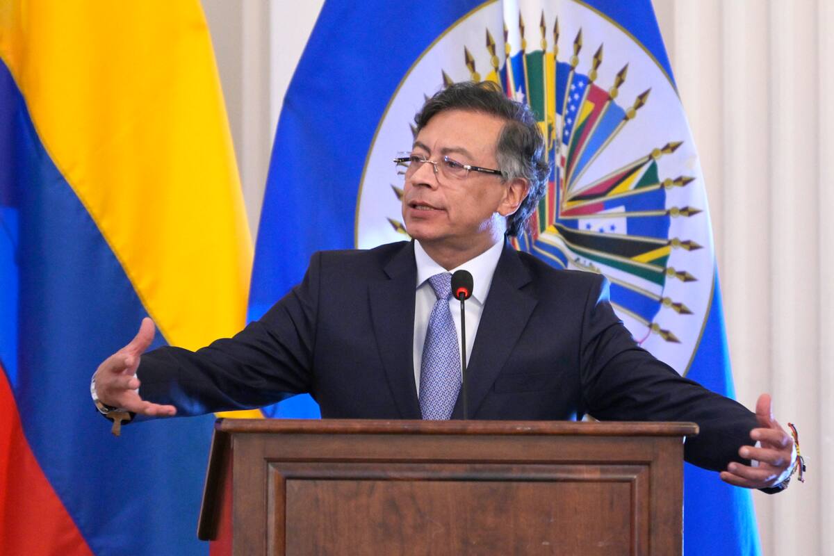 Petro denuncia racismo contra Aída Quilcué tras críticas en redes