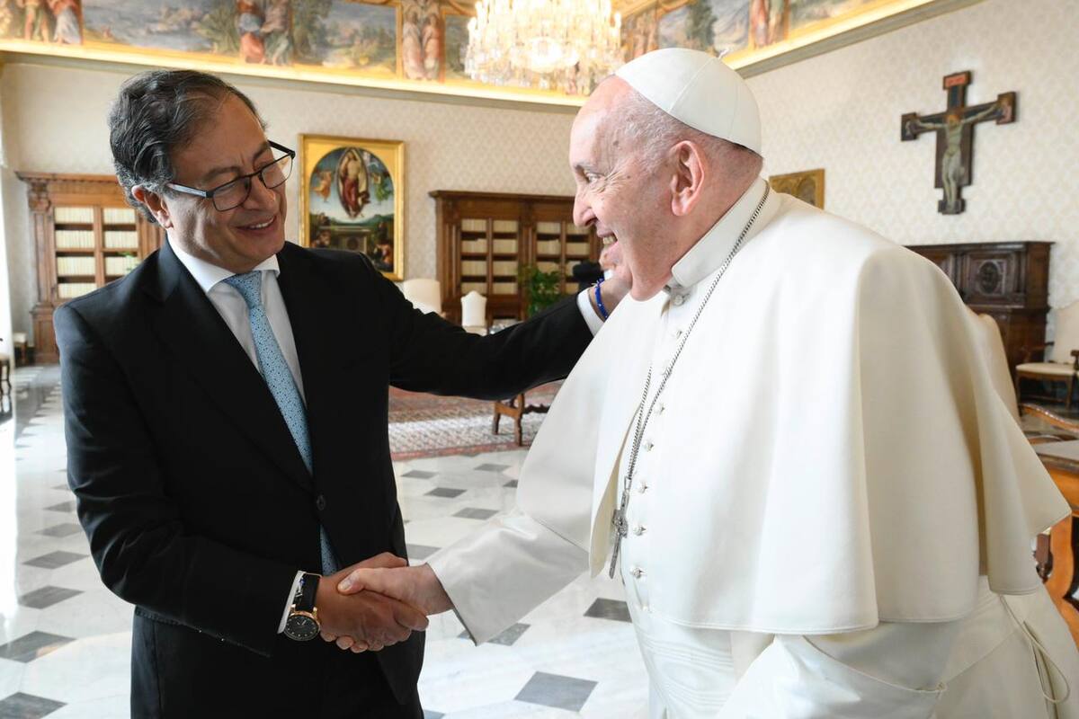 Gustavo Petro se pronunció tras la muerte del papa Francisco: esto dijo