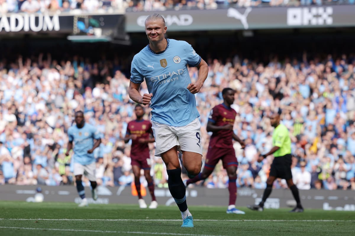 Erling Haaland impulsa al Manchester City a la cima de la Premier League