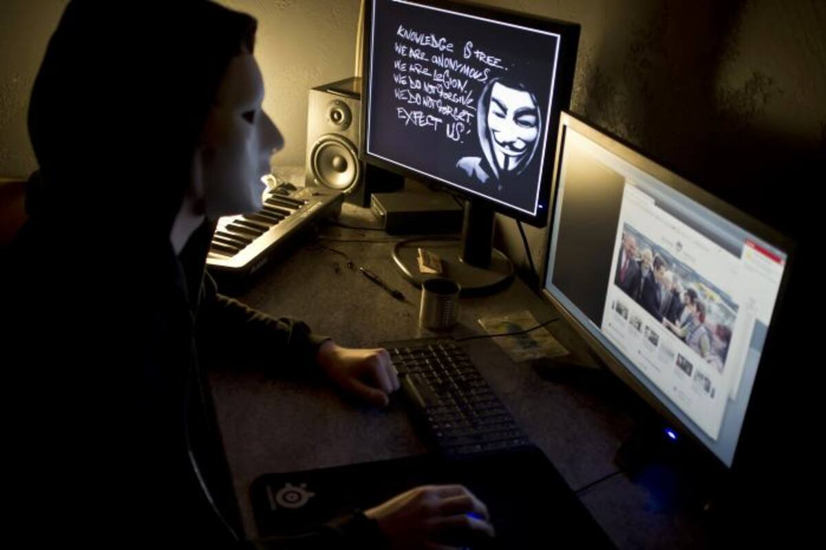 la AFP sufre desde la mañana del lunes un "ataque phishing" (fraude electrónico), una acción destinada a sustraer nombres de usuarios y contraseñas a través de mensajes electrónicos fraudulentos. AFP JEAN-PHILIPPE KSIAZEK
