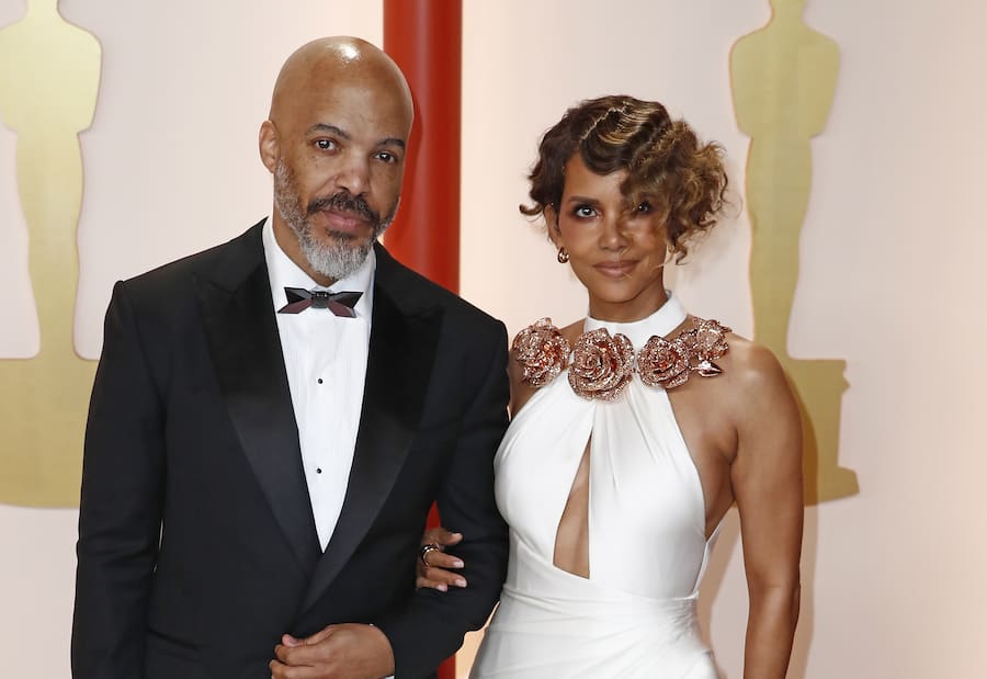 Juez restringe las visitas de Halle Berry a su hijo tras acusaciones de maltrato