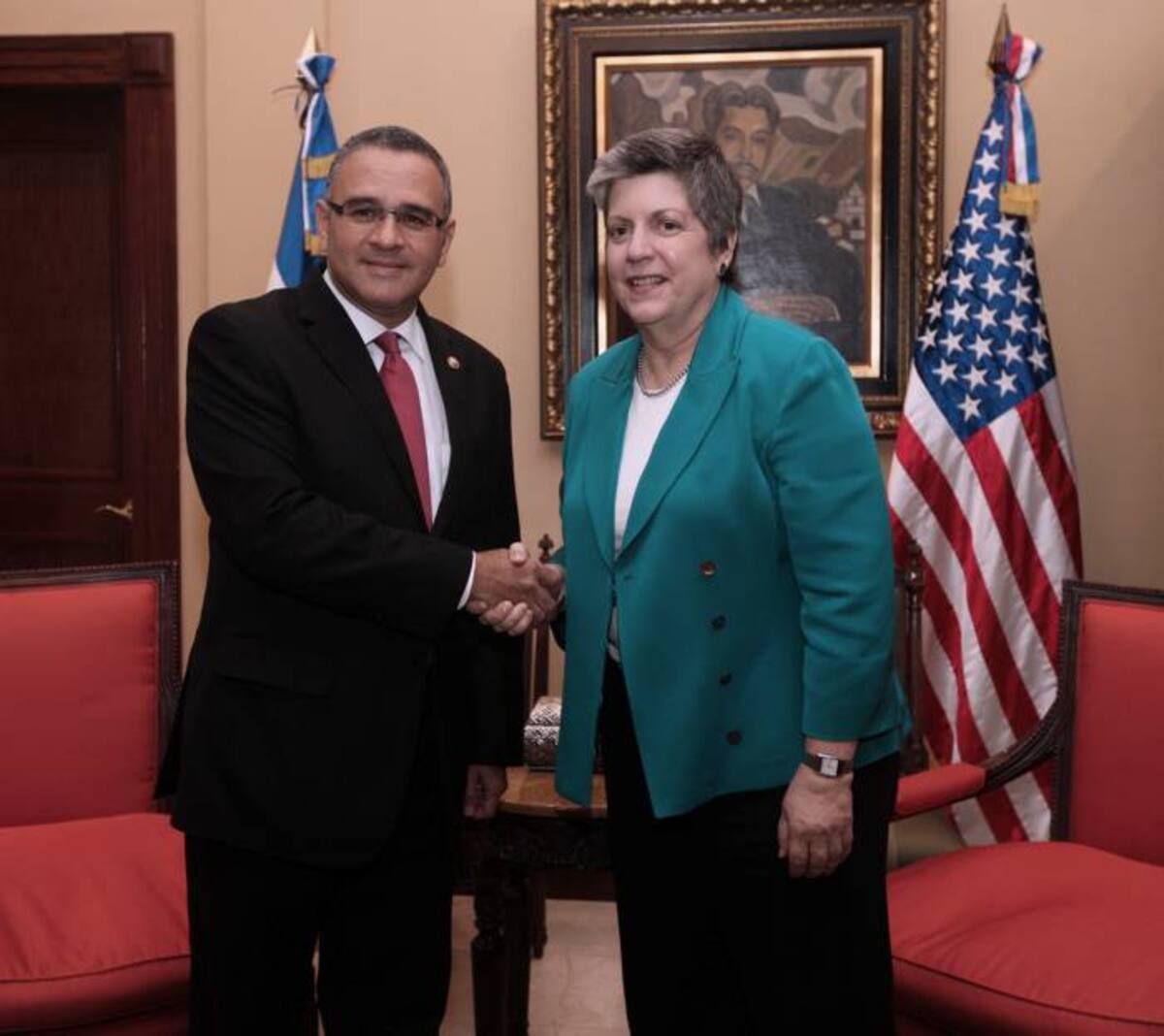 El presidente guatemalteco Otto Pérez se reunió el martes con la secretaria de Seguridad Interior de Estados Unidos, Janet Napolitano AFP Jose CABEZAS