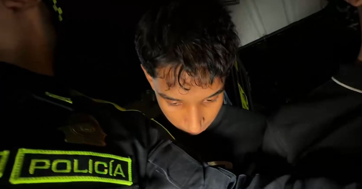 El hijo de Iván René Valenciano, de nombre Jesús Valenciano, presuntamente era integrante de la banda 'La Roja' en Medellín. // Foto: captura de video X @ABDELAESPRIELLA.