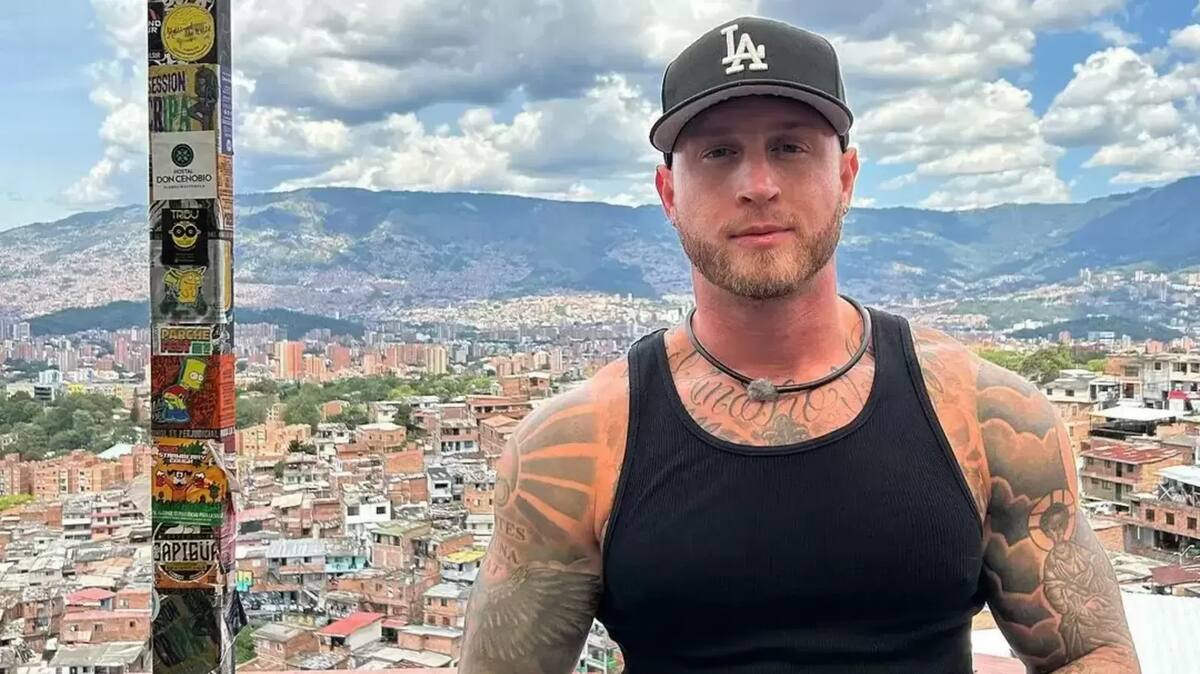 Hijo de Tom Hanks revela su inesperada situación en Medellín. // Foto: tomada de redes sociales