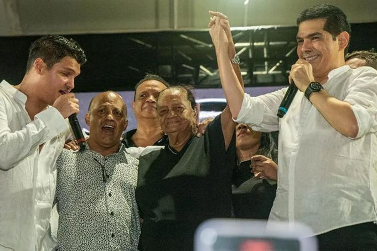 Video: Mamá de Omar Geles canta ‘Los caminos de la vida’ en homenaje a su hijo