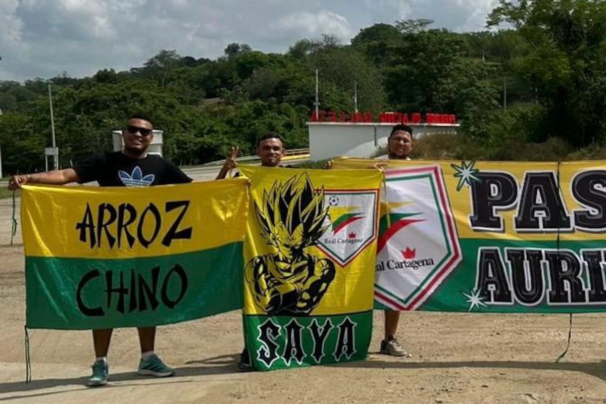 Gran ambiente de hinchas de Real Cartagena en Valledupar