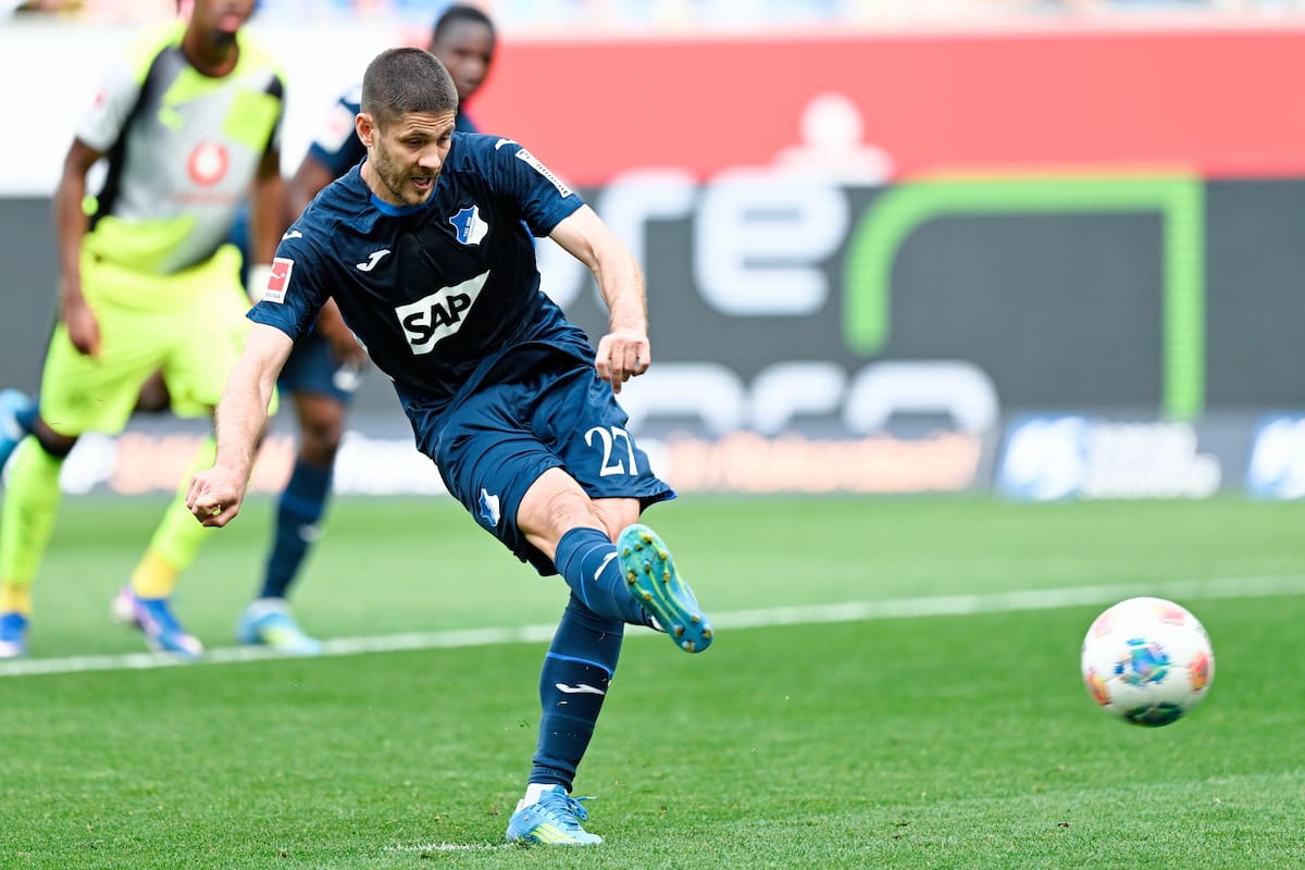 Andrej Kramaric anotó los dos goles en la victoria del Hoffenheim sobre Borussia Dortmund por Bundesliga. //Foto, AP: Uwe Anspach/dpa