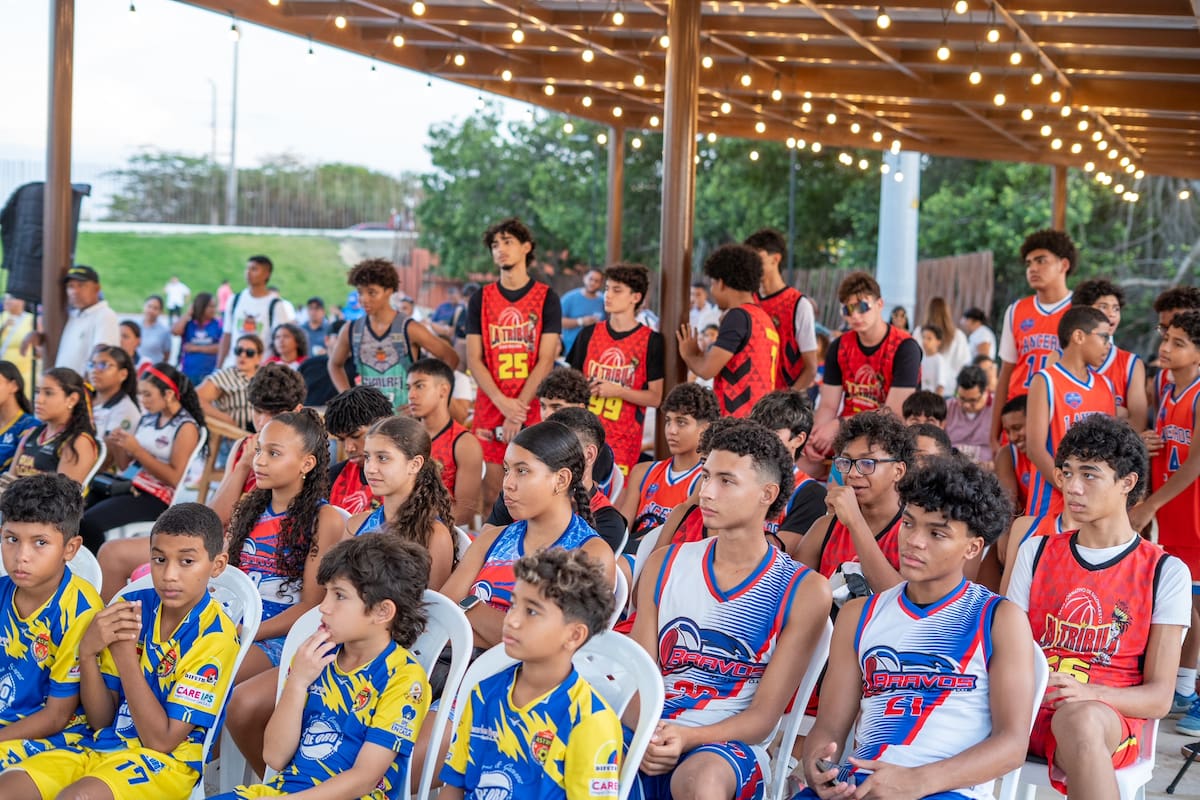Niños y jóvenes e preparan para dar lo mejor de sí en este torneo. //CORTSÍA